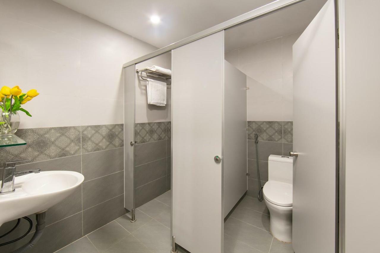 Hanoi Backpackersuite Hostel Buitenkant foto