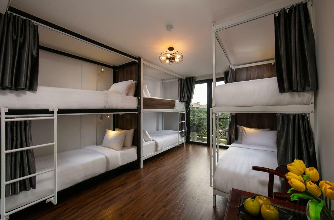 Hanoi Backpackersuite Hostel Buitenkant foto