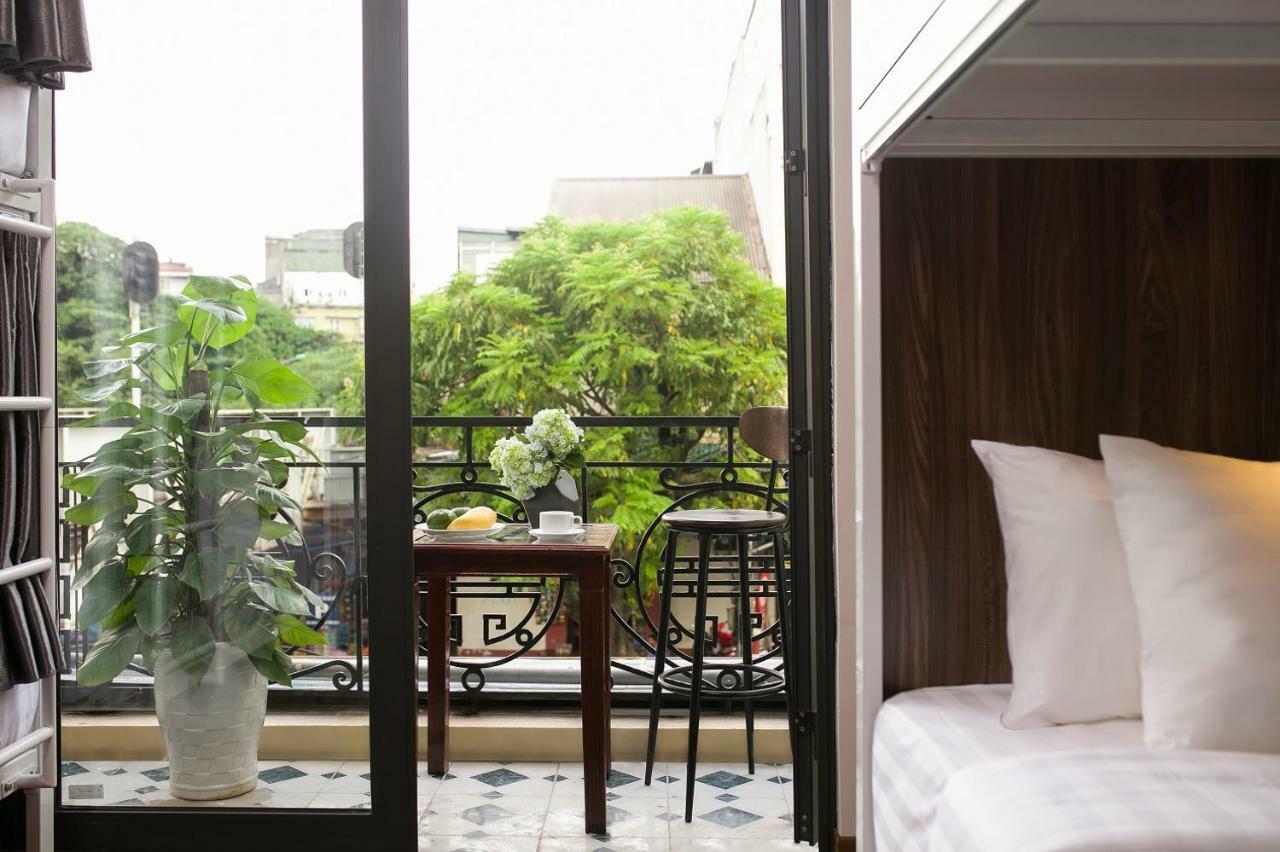 Hanoi Backpackersuite Hostel Buitenkant foto