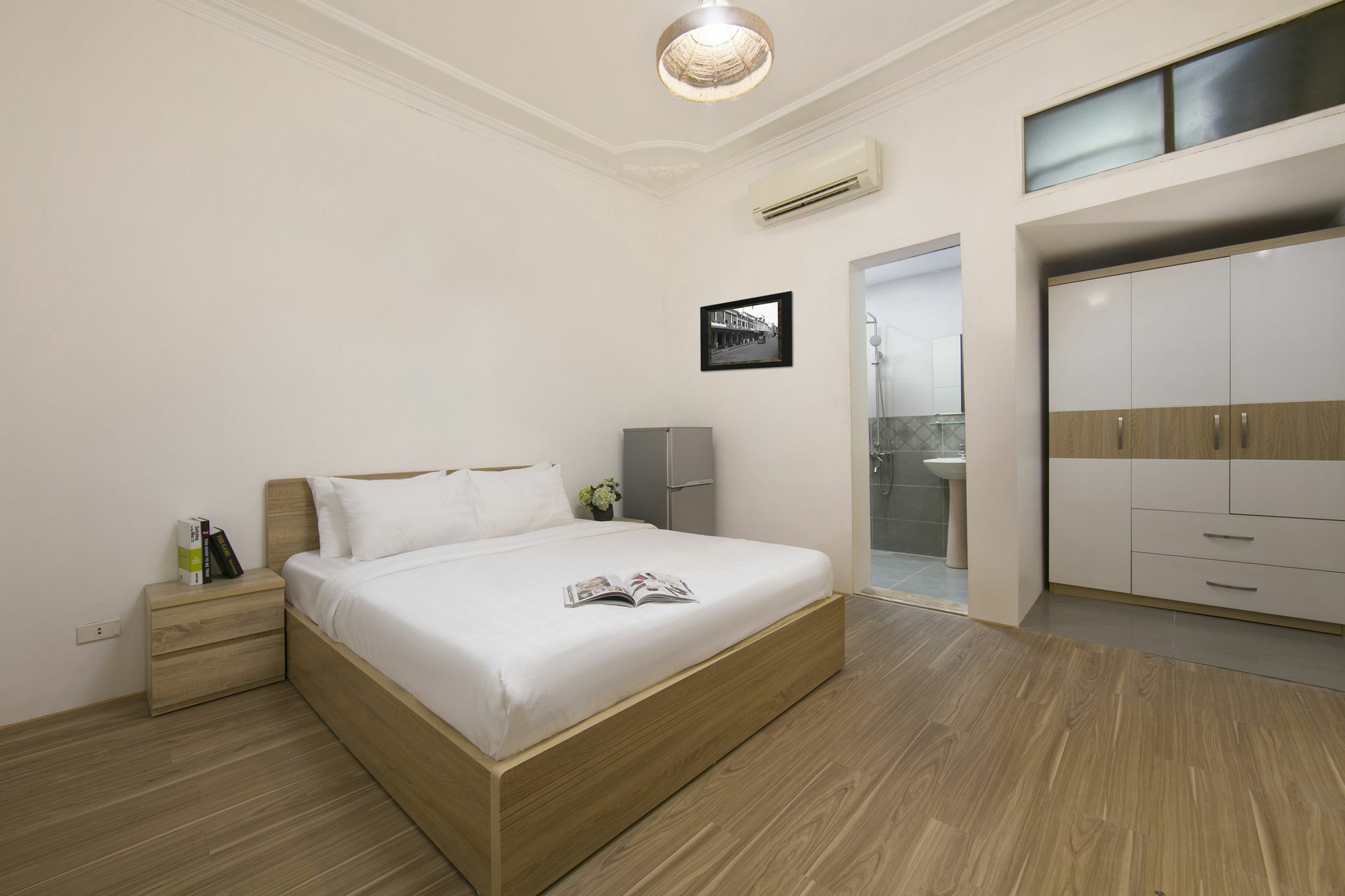 Hanoi Backpackersuite Hostel Buitenkant foto